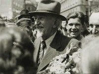 Prvi predsjednik NR Hrvatske Vladimir Nazor. Dolazak u Zagreb. 16. svibnja 1945. godine